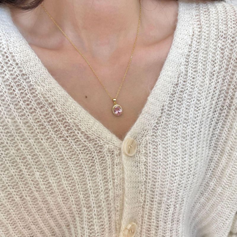 Luxurious Golden Necklace With Pink Zircon Pendant