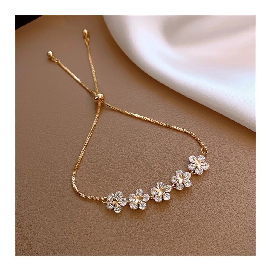 Gouden Armbanden Met Glanzende Zirkoonbloemen