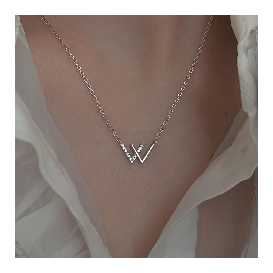 Trendy Silver Color Necklace With W Letter Pendant