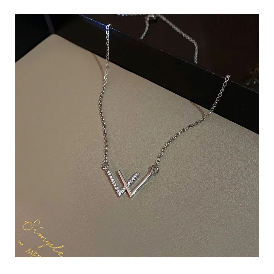 Trendy Silver Color Necklace With W Letter Pendant