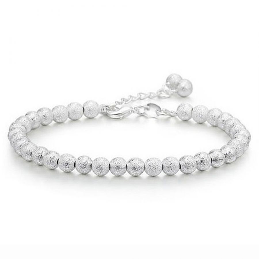 Stijlvolle zilveren balletjes armbanden