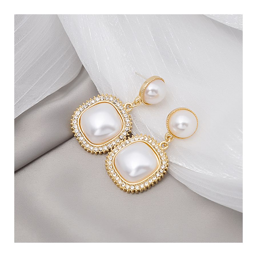 Parel witte kwast oorbellen