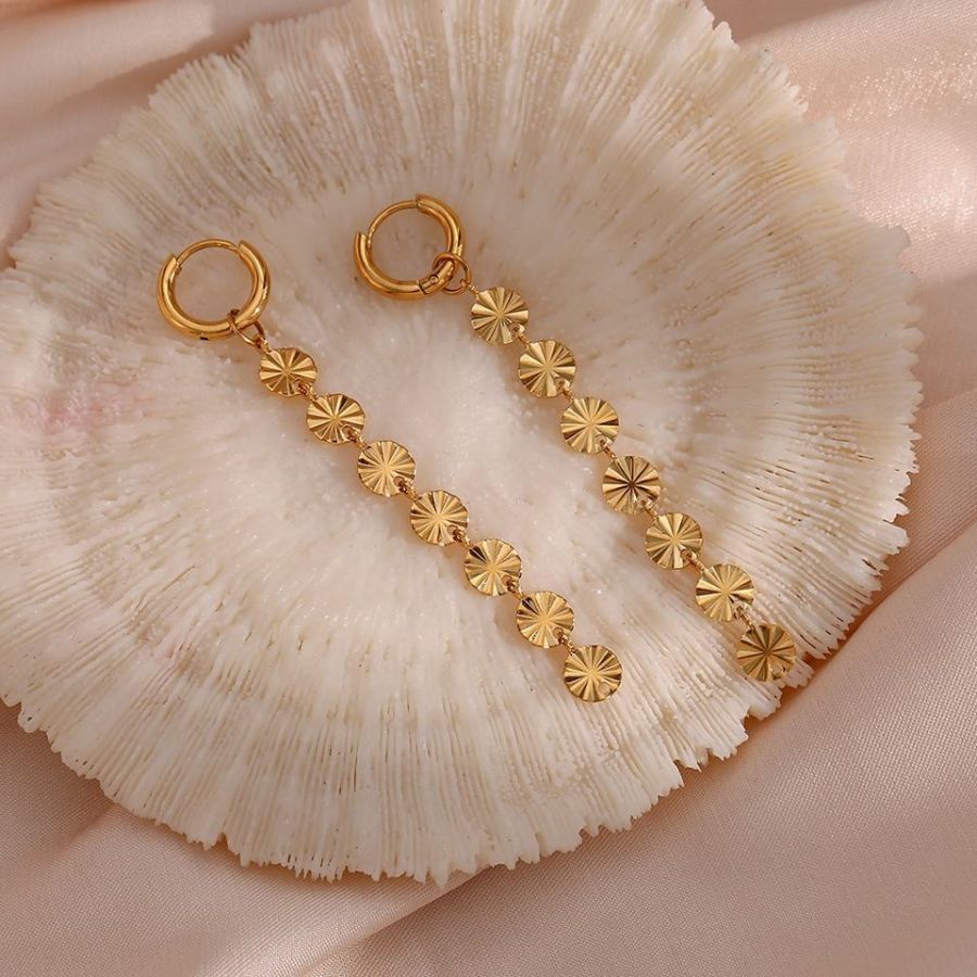 Oorbel met kwastjes in de vorm van een sneeuwvlok