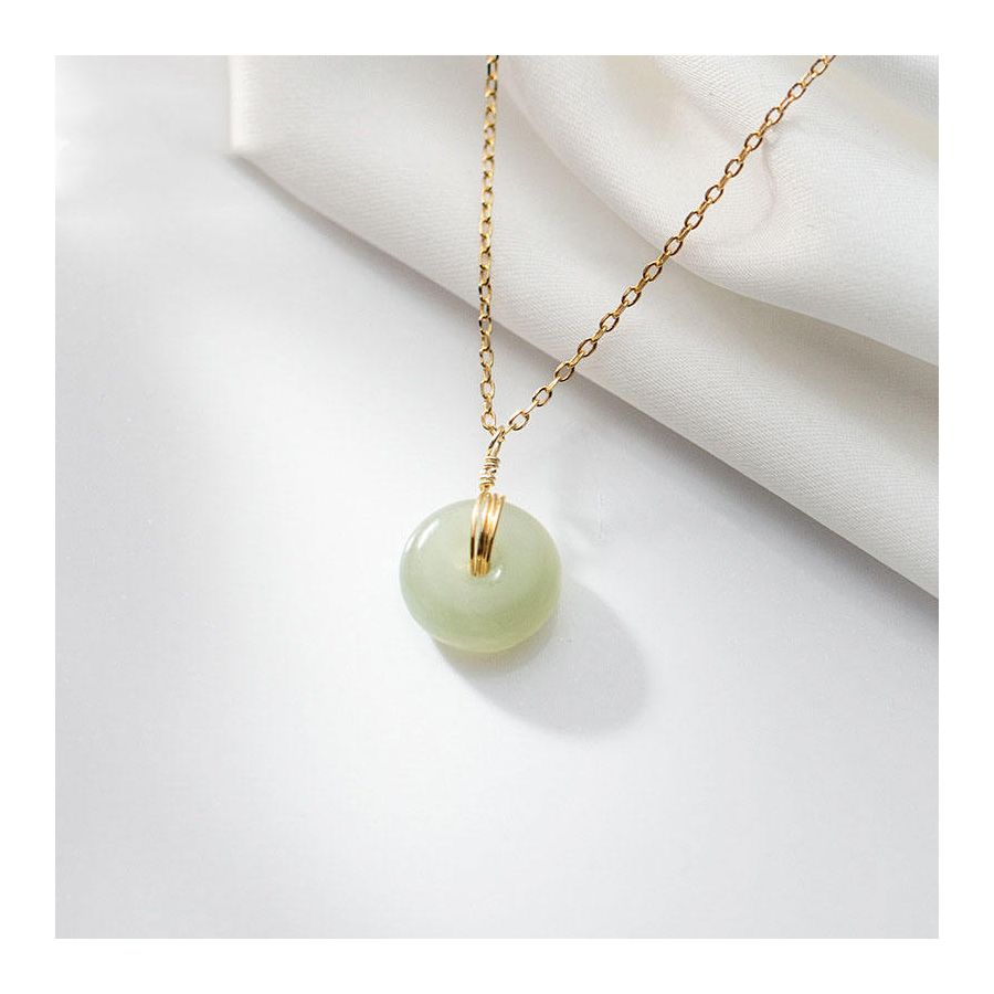 Gouden Ketting Met Groene Ronde Stenen Hanger