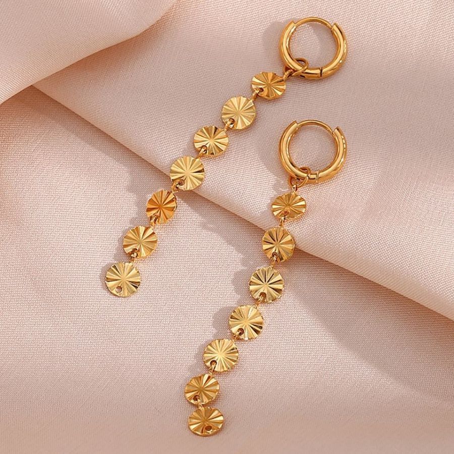 Oorbel met kwastjes in de vorm van een sneeuwvlok