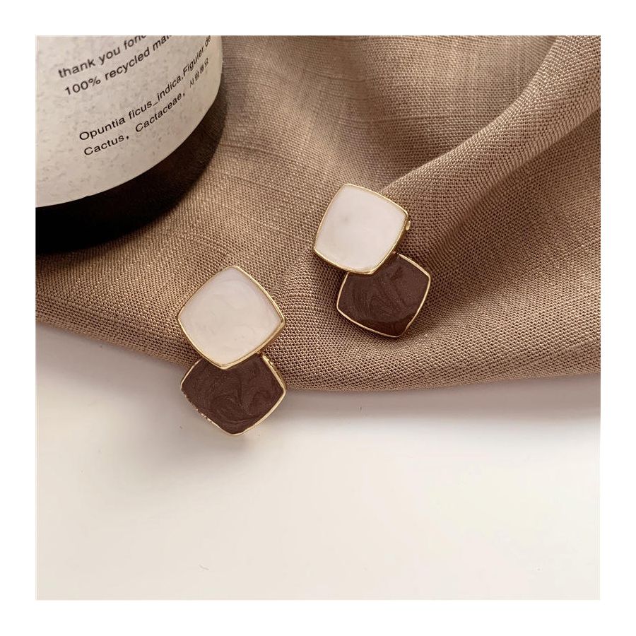 Bruine dubbele vierkante drop oorbellen