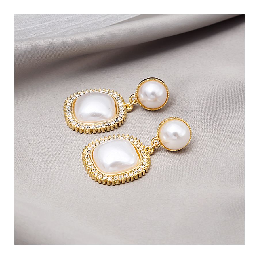 Parel witte kwast oorbellen