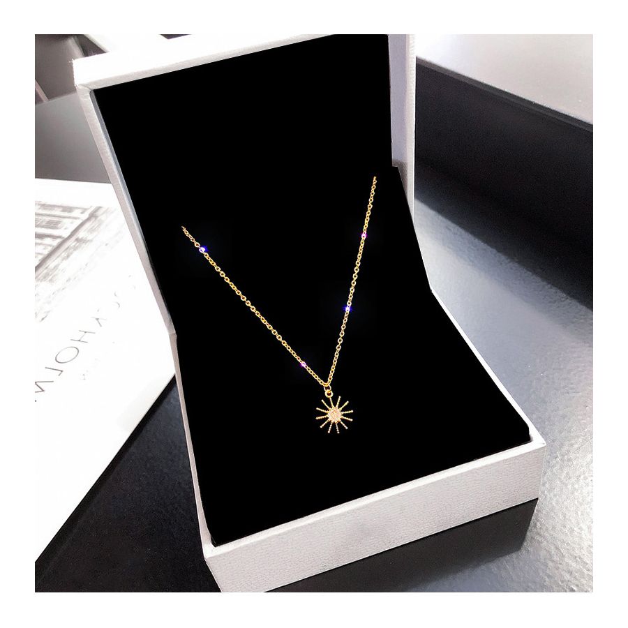 Golden Necklace With Star Pendant