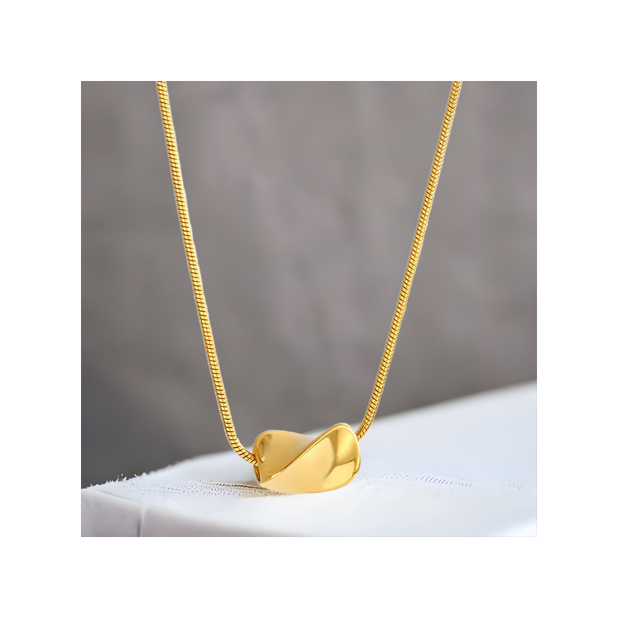 Golden Necklace With Trendy Twisted Pendant
