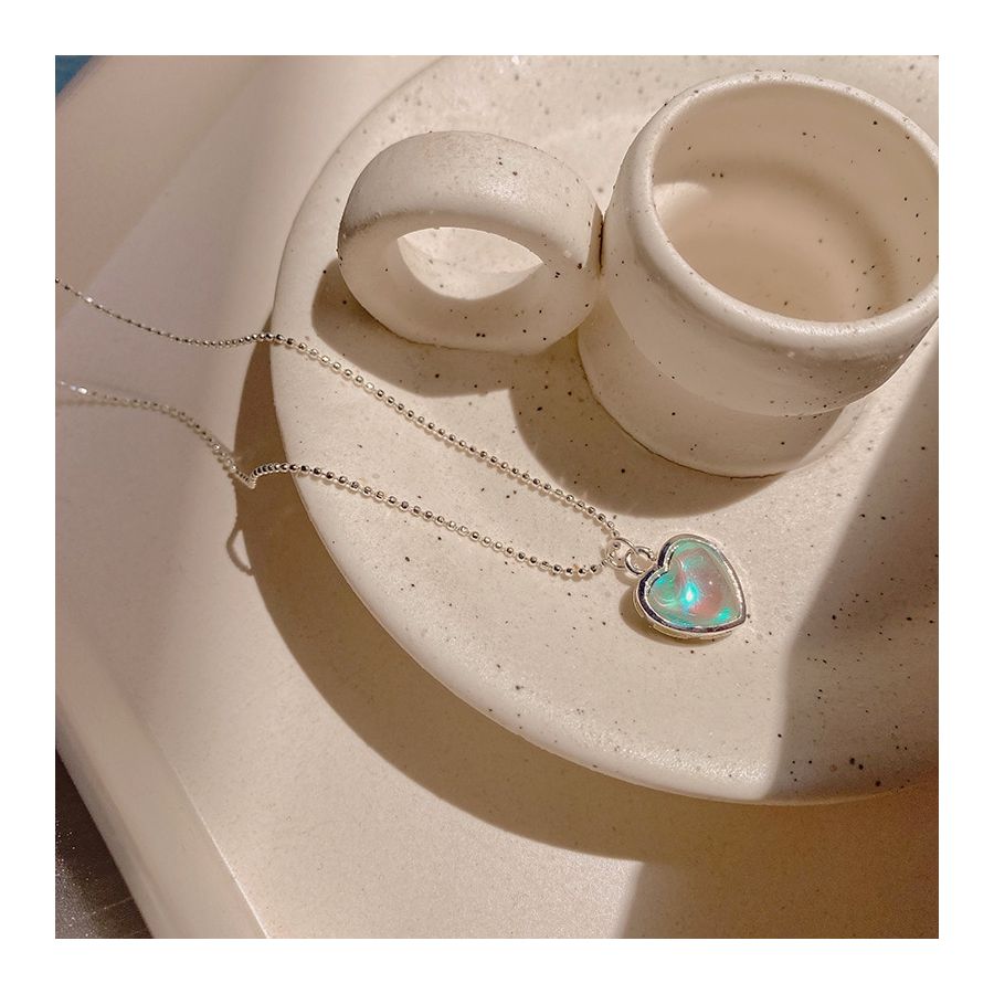 Shiny Ocean Grean Pendant Necklace