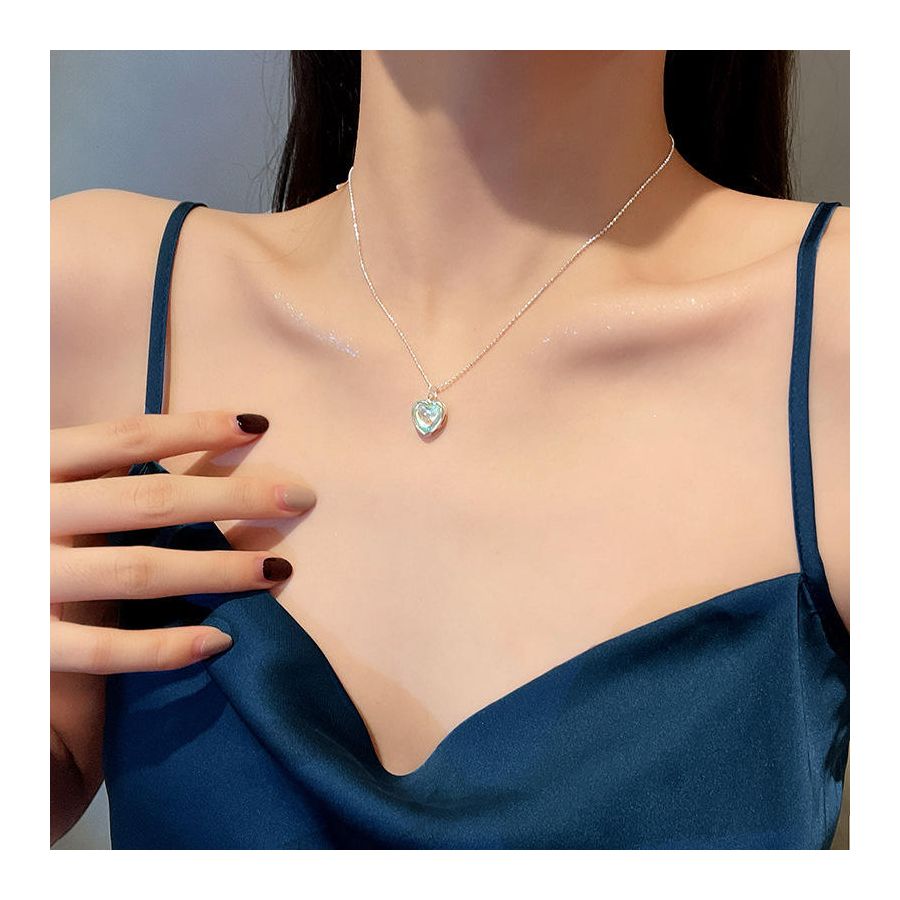 Shiny Ocean Grean Pendant Necklace