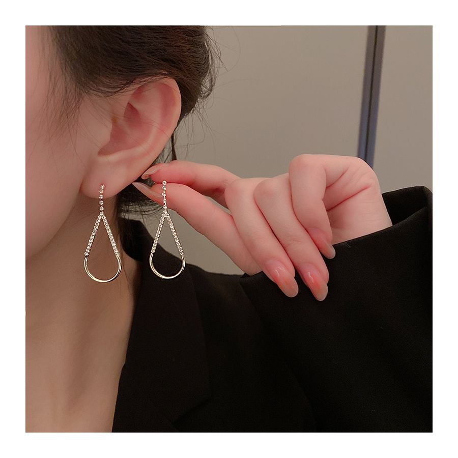 Drop Tassel Earrings With Shiny Zircons
