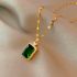 Gouden Ketting Met Groene Steen